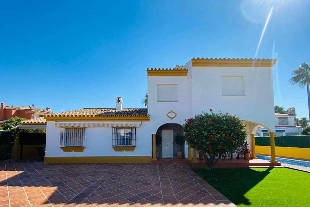 Guadalmina Bonita Con Piscina Playa 800m Villa Marbella